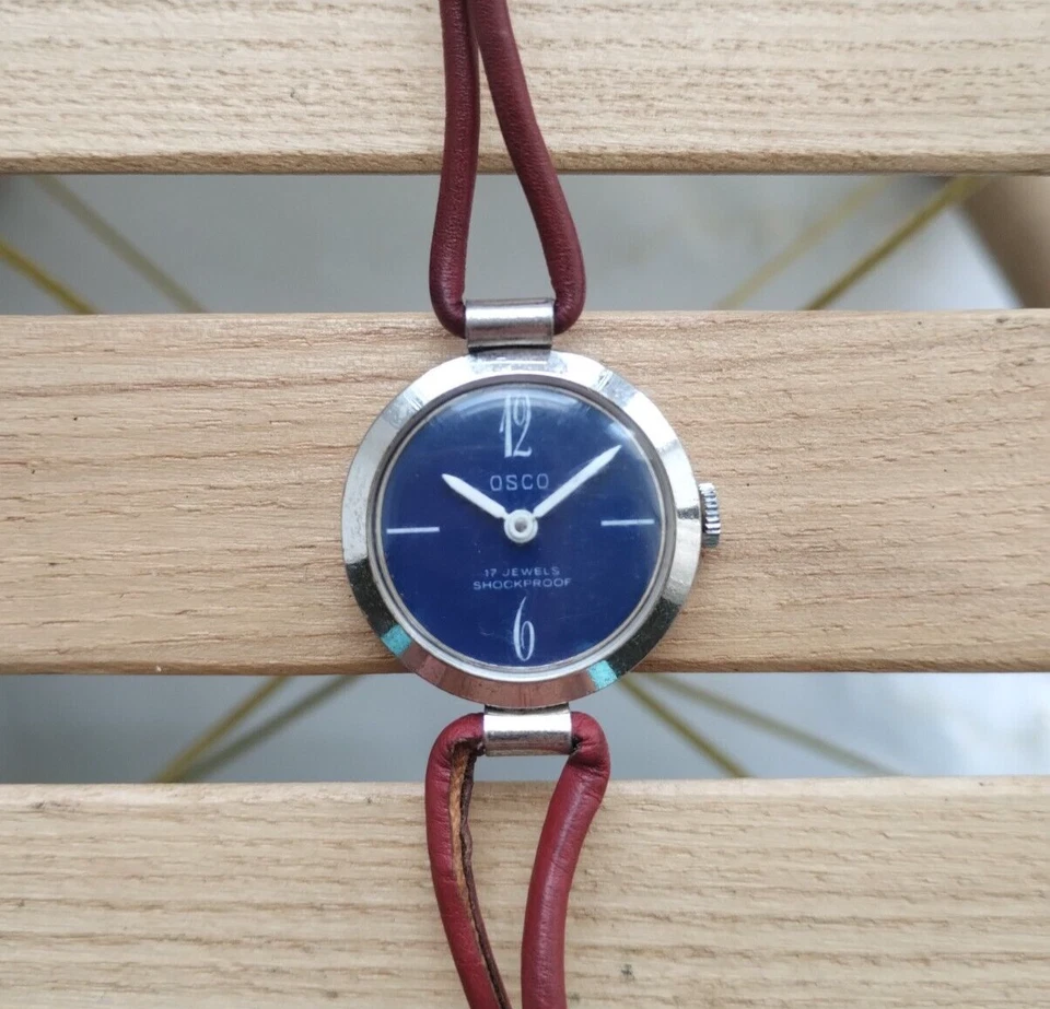 OSCO 17 joyas reloj de pulsera mecánico a prueba de golpes Alemania reloj clásico vintage Foto 1 de 4