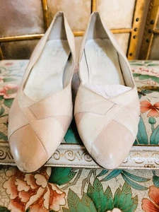 Vintage 1980s Bruno Magli ladies shoes size 6.5 - Picture 1 of 4