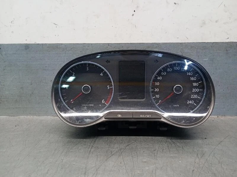 6R0920861H meter dashboard for Volkswagen Polo V (6R1 6C1) 5397593 - Image 1 of 4