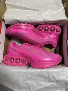 Taglia UK 9,5 - Scarpe da ginnastica unisex Nike Air Max DN Pink Blast nere bianche - prezzo consigliato £ 155! - Foto 1 di 24