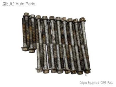 Cylinder Head Bolt Kit From 2000 Chevrolet Suburban 1500  5.3 - Image 1 of 4