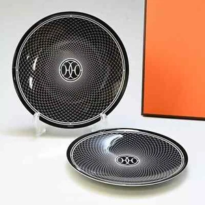 HERMES H Deco Brotteller 2er Set schwarz weiß 14 cm mit Box Frankreich Neu Kostenloser Versand - Bild 1 von 8