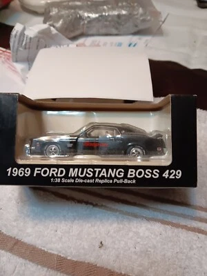 Ford Mustang Boss 429 1969 a presión diecast pull-back escala 1:38 negro Foto 1 de 4