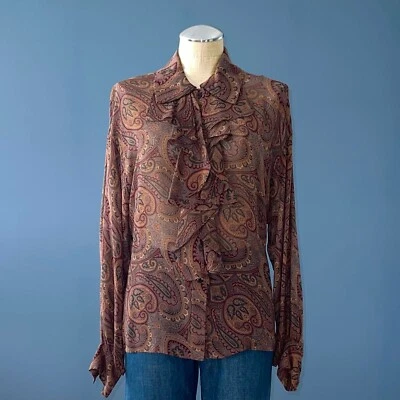Blusa transparente de segunda mano Ellen Tracy 100 % seda marrón cachemira con volantes delanteros - 6 Foto 1 de 2