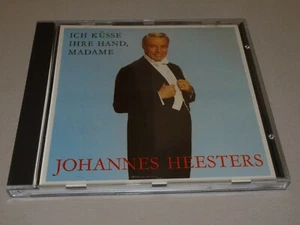 JOHANNES HEESTERS ICH KÜSS IHRE HAND MADAME CD MIT ZIGARETTENLIED SWEETHEART.... - Imagen 1 de 3