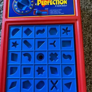 1990 Perfection Shape Matching Game- missing a piece - Picture 1 of 7