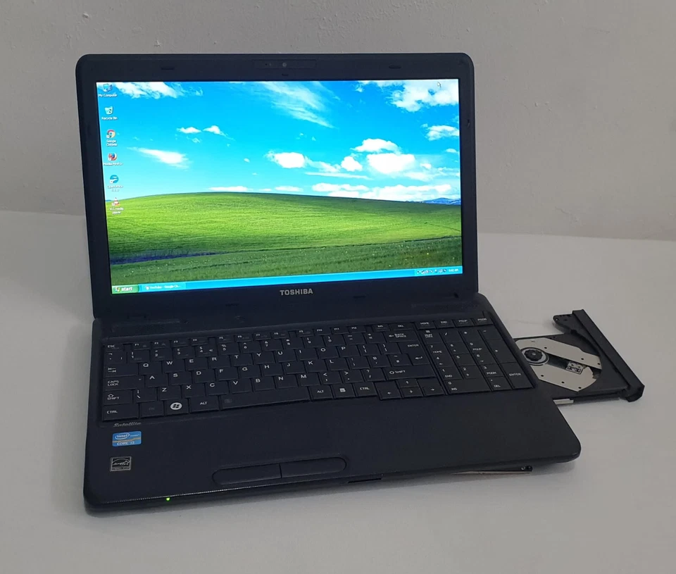 Windows XP Laptop with sp3 80GB HDD 2GB Ram DVD Drive Wifi office - Image 1 of 2