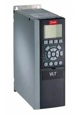 Danfoss VLT FC-302P2K2T5E20H1XGXXXXSXXXXAXBXCXXXXDX -Frequenzumrichter 2,2kW NEU - Bild 1 von 3