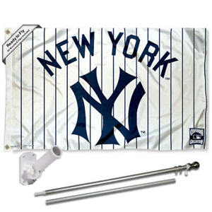 New York Yankees Vintage Flag Pole and Bracket Kit