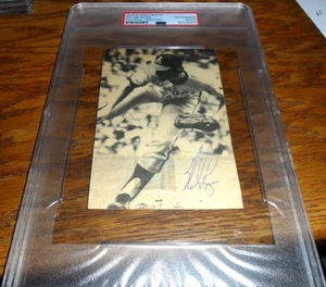 California Angels Autographed Nolan Ryan newspaper photo HOF PSA/DNA certified - Picture 1 of 3