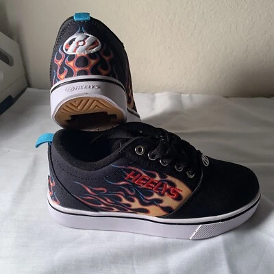 HEELYS PRO 20 FIRE GRADE SCHOOL LIFESTYLE SHOES Size 2 Youth Brand New No Wheels - Image 1 of 4