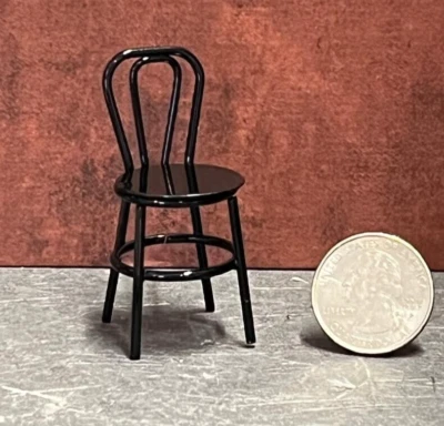 Кукольный домик миниатюрный маленький стул черный металл масштаб 1:12 дюйма B164 галерея Dollys - Изображение 1 из 2