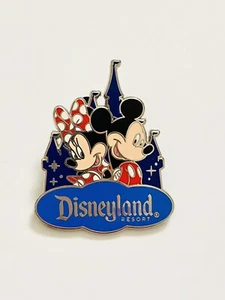 Walt Disney Travel Company Disneyland Resort Castle Minnie & Mickey Castle Pin - Bild 1 von 3