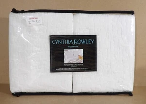 Set of 2 Cynthia Rowley White Quilted Standard Shams 21" x 27" NEW - Picture 1 of 3