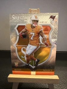 2024 Panini Select - Select Certified Rookies Bucky Irving #21 (RC) Creamsicles - Picture 1 of 2