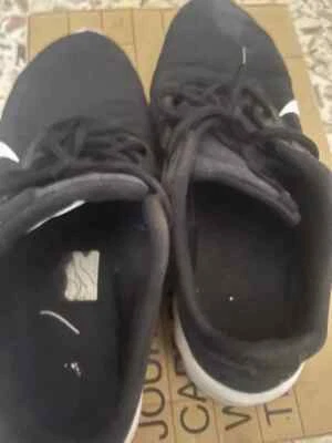 Nike Eu 41 colore nero getragen und  stipendi gay int - Photo 1/4