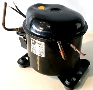 EMBRACO PW4.5K11 COMPRESSOR 1465 BTU 115V 1/8HP - Picture 1 of 3