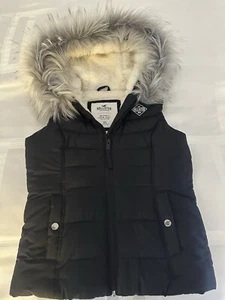Hollister Faux Fur Hooded Sherpa Puffer Vest Black XS - Picture 1 of 3