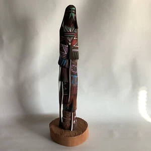 Figura muñeca tótem Kachina de pelo largo arte nativo navajo de Jerrold Guy - Imagen 1 de 12