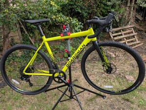Boardman CXR 8.9 Road Bike - Medium Frame - Barely Used - Picture 1 of 9