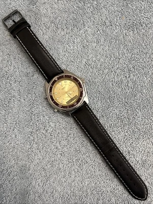 DE COLECCIÓN CASIO AMW-320R “Arnie” Bisel Giratorio Pantalla Analógica/Digital Funciona Muy bien Foto 1 de 4