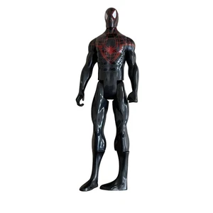 "Figura de acción Marvel Ultimate Spider-Man Titan Hero Series 11"" negro rojo" - Imagen 1 de 4