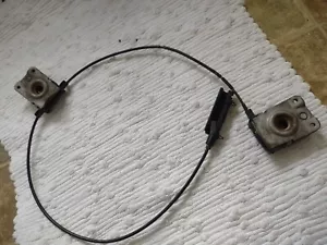 2005 BMW 330I Front Lower Bonnet Hood Lock Latch Assembly - Picture 1 of 7