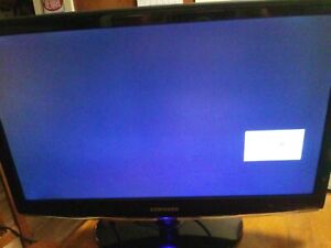 Samsung SyncMaster 2333SW 23" Monitor Widescreen 1920x1080 LCD Full HD Display !