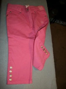NWT Gymboree~~Love Is In The Air ~~Pink Denim Snap Hem Capri Size 5 - Picture 1 of 1