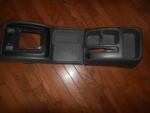 CONJUNTO CONSOLA CHEVY TRACKER ORIGINAL 2 PIEZAS #30023754 Y #30025309 - Imagen 1 de 2