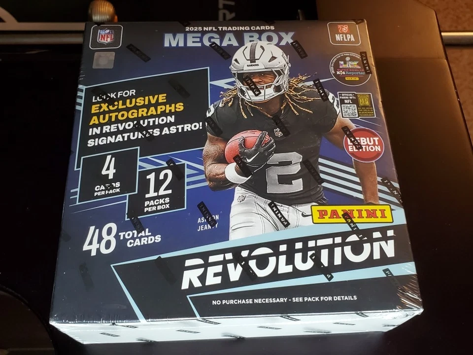 2025 Panini Revolution Megabox 全新 现货 - Jaxson Dart Skattebo RC — 第 1/3 张图片