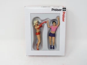 Preiser G 45147 Pop Star Singer Fan Groupie Concert Women People Figure Set - Picture 1 of 6