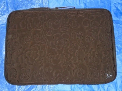 Vera Bradley Laptop Case Padded Sleeve Zip Bag 17'' Brown New - Image 1 of 4