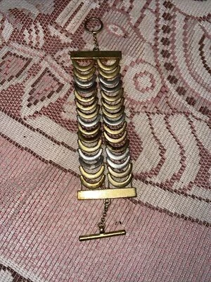 Brazalete Kenneth Cole Dos Tonos Multi Cadena Palanca 5" Firmado Tono Oro/Plata Foto 1 de 4