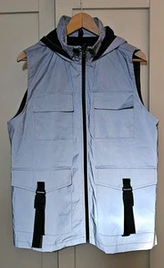 Unisex reflective/iridescent hooded utility vest  - Picture 1 of 13