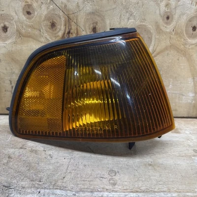 97-99 Mitsubishi Montero Sport Corner Turn Signal Light RH Passengers Tested OEM Foto 1 de 4