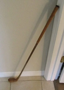 ST. ANDREWS SCOTLAND HANDMADE "THE DUKE" WOOD PUTTER (34.5") - Picture 1 of 6