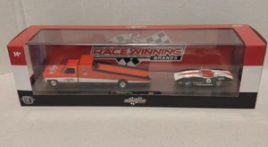2024 M2 macchine autotrasportatori R69 1973 Chevrolet Truck/1959 Corvette - Foto 1 di 5