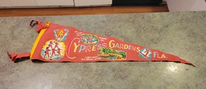 Vintage 1930s-40s Cloth Pennant CYPRESS GARDENS FLORIDA Skiers Ester Williams - Picture 1 of 9