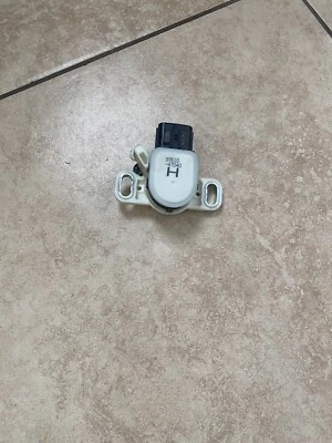 Sensor de posición del pedal de freno Toyota Prius Prime 17-20 OEM 89510-47010 Foto 1 de 4