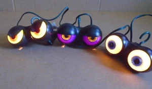 Halloween Peep n' Peepers Set of 3 Spooky Flashing Eyes Indoor & Outdoor - Picture 1 of 17