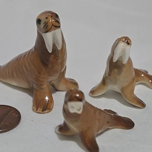 bone china Miniatur Walrus Familie glänzend - Bild 1 von 5
