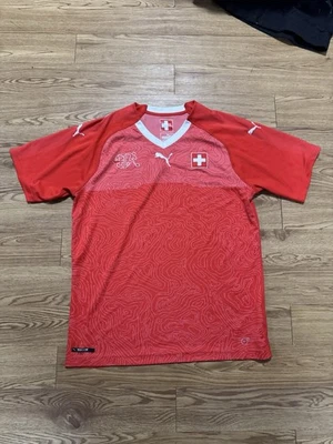 Puma Switzerland Team Jersey Home Football Shirt 2018 - 2020 Mens Size Large L - Image 1 of 4