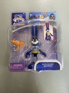 Figura de acción Space Jam A New Legacy: Bugs Bunny como Batman - Imagen 1 de 4