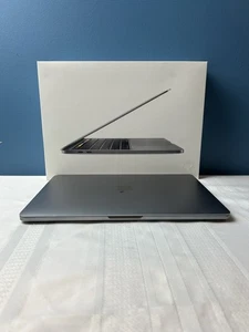 2020 Apple MacBook Pro 13.3" (For parts or Repair) - Afbeelding 1 van 5
