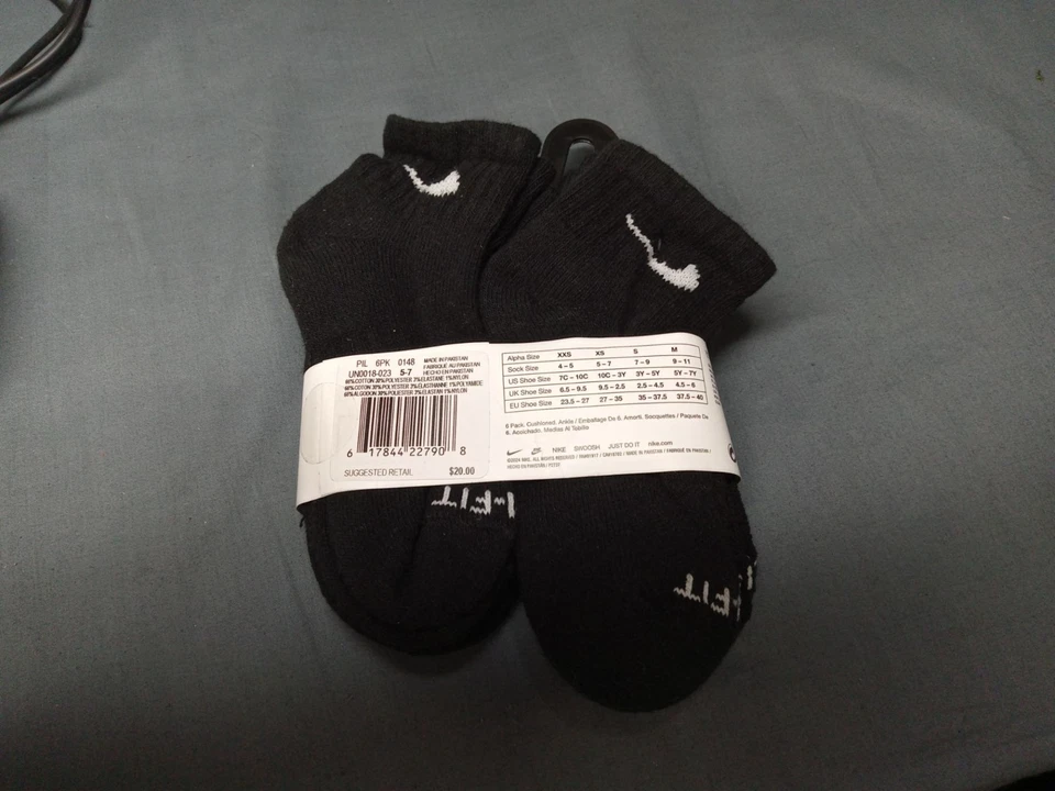 Kids Nike 6-pk. Dri-FIT Performance Quarter Socks Color Black Size 5-7