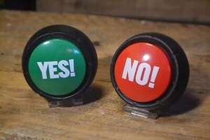 2X Przycisk odpowiedzi Tak Przycisk Bez Buzzer Przyciski Zabawna komunikacja działa - Zdjęcie 1 z 2