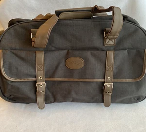 Bella Russo Large Wheeled Rolling Duffel Bag w/ Handles & Shoulder Strap EUC - Picture 1 of 9