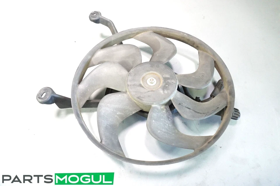 1993 CADILLAC ALLANTE A/C CONDENSER COOLING FAN 22134114 OEM - Image 1 of 4