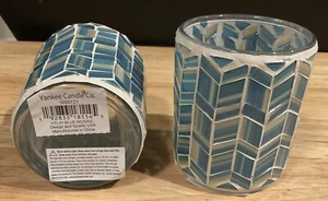 Par de candelabros votivos Yankee patrón de mosaico azul NUEVO - Imagen 1 de 1